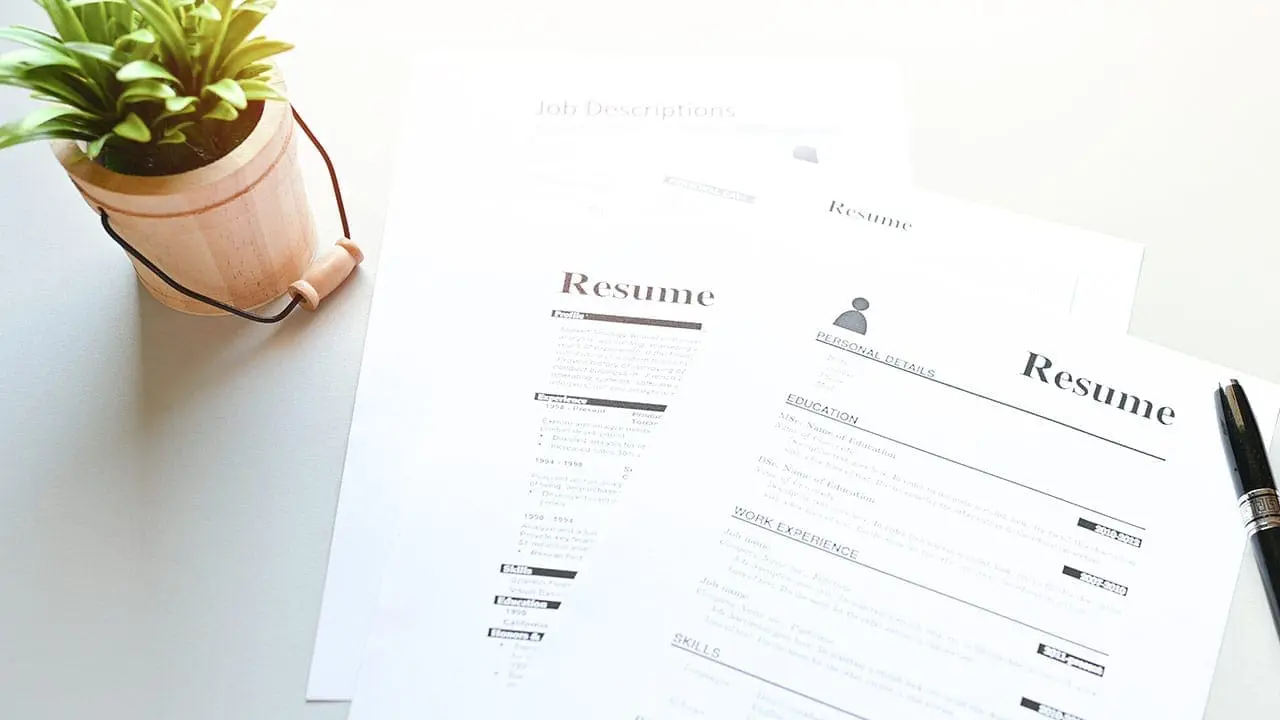 How to write career change resume