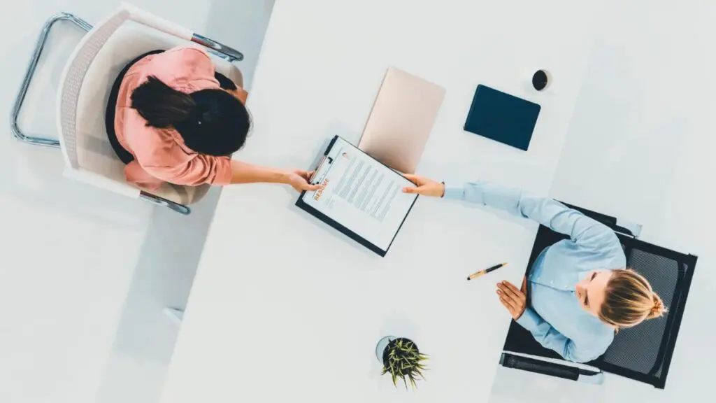 pay someone to find you job