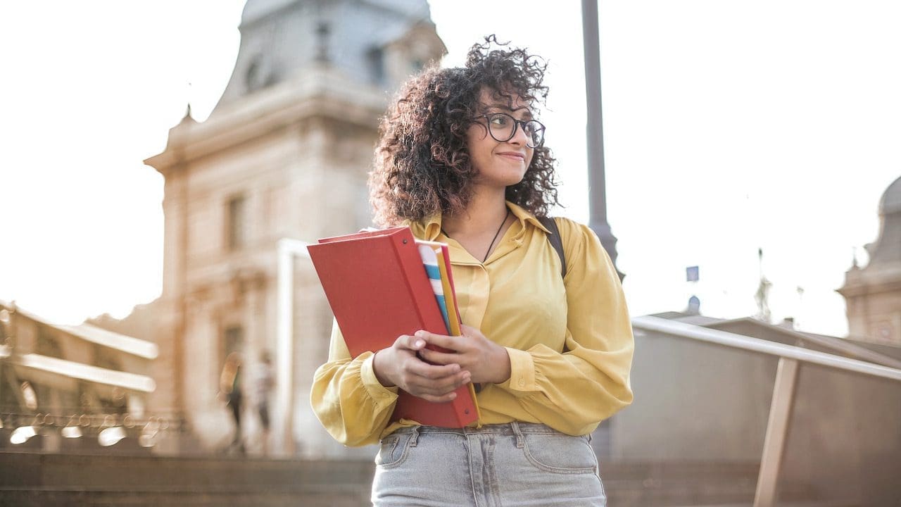 Find internship during college