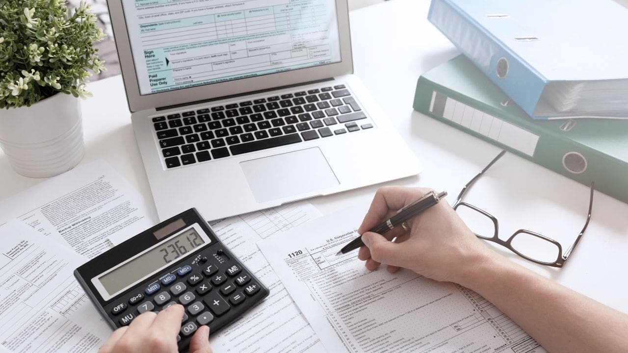 Become an accountant