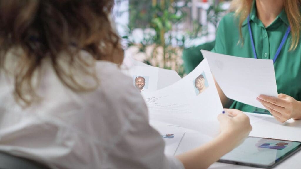 Employer of record companies