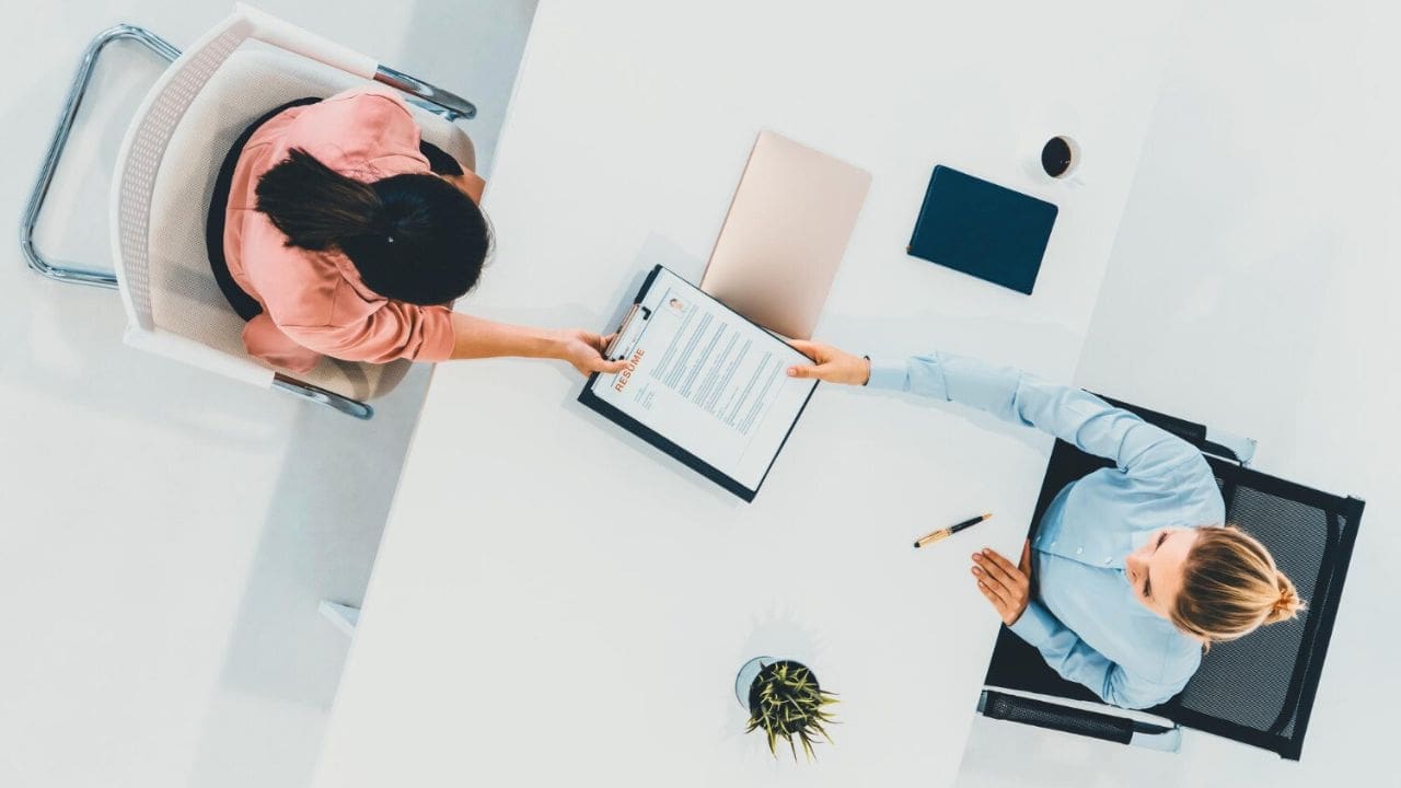 pay someone to find you job